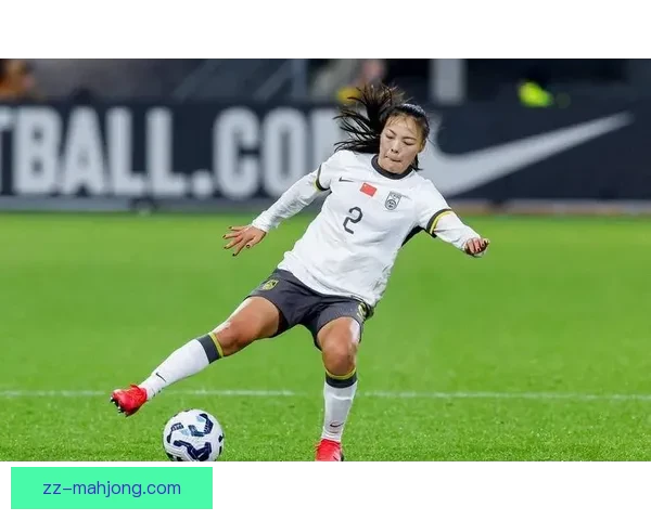 李梦雯正式加盟英超西汉姆联女足开启新赛季征程